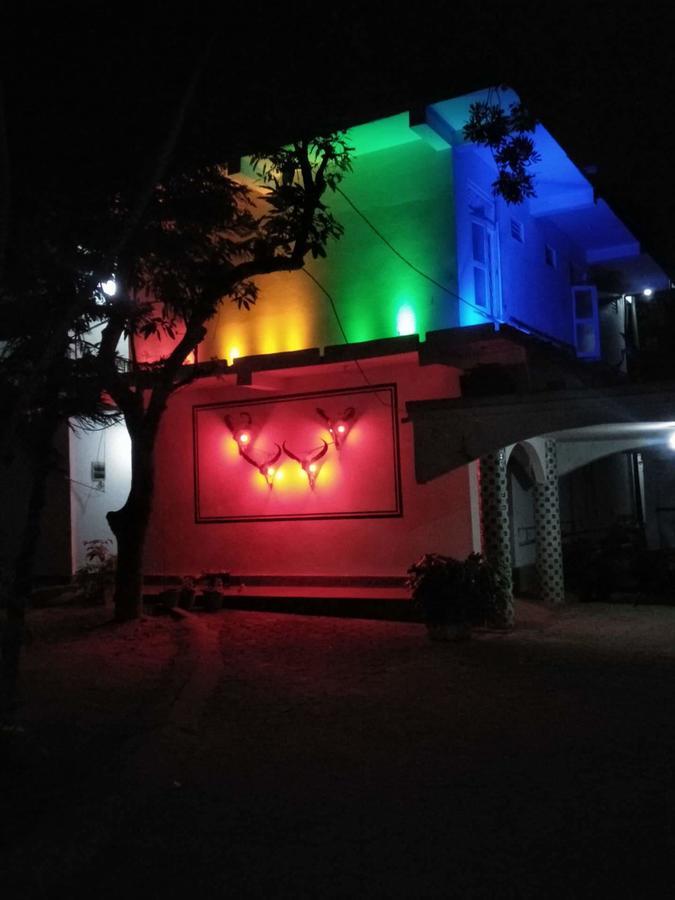 Selahn Inn Katunayaka Buitenkant foto